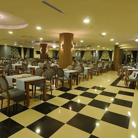 ホテル Budan Thermal & Convention Center