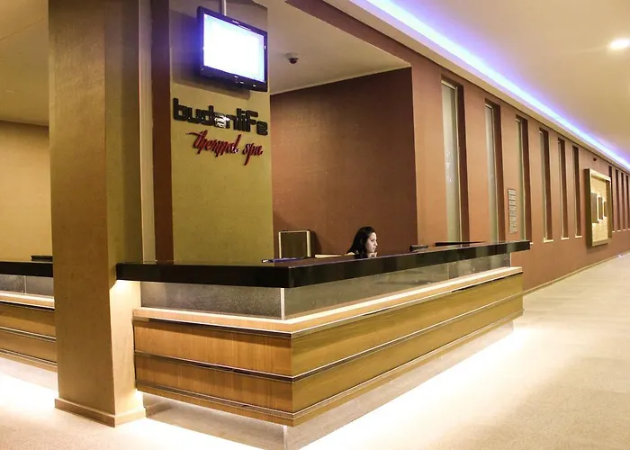 Budan Thermal & Convention Center Ξενοδοχείο