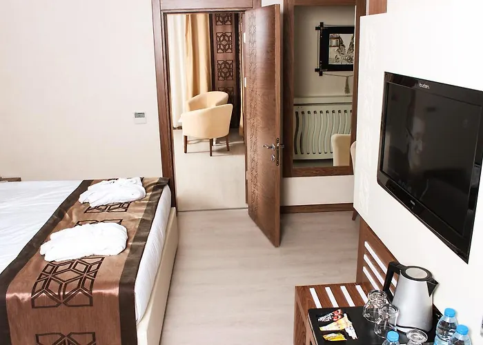 Budan Thermal & Convention Center Αφιόν