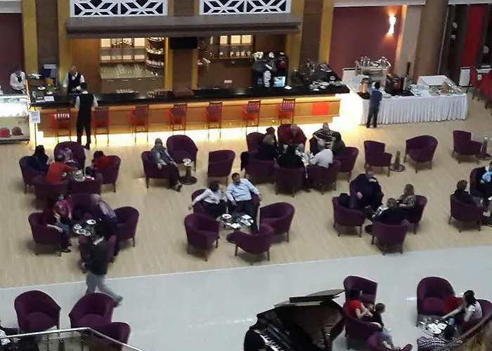 Ξενοδοχείο Budan Thermal & Convention Center