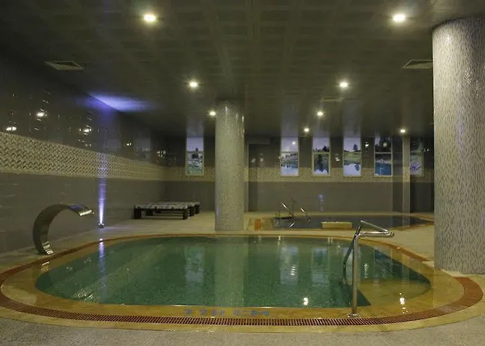 Budan Thermal & Convention Center Αφιόν