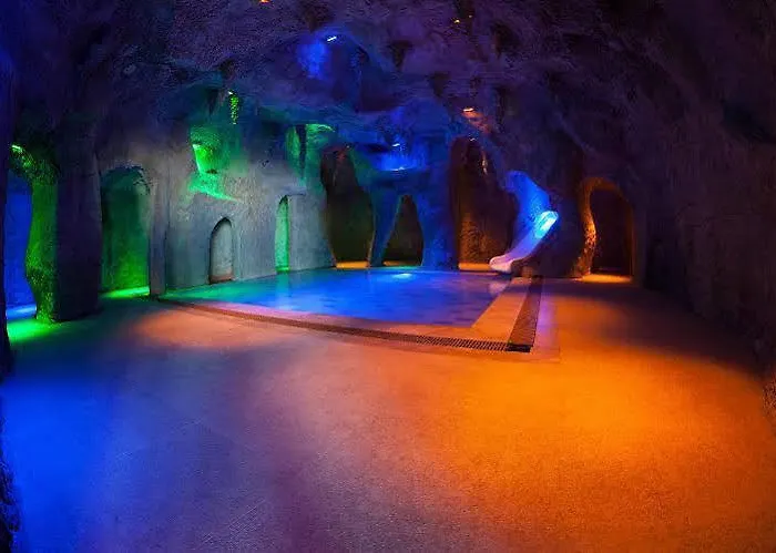 Ξενοδοχείο Budan Thermal & Convention Center 5*